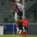 São Paulo joga mal e perde para Talleres na Libertadores