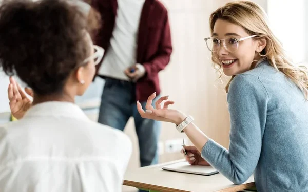 Falar da fé gera receio para cristãos em universidades