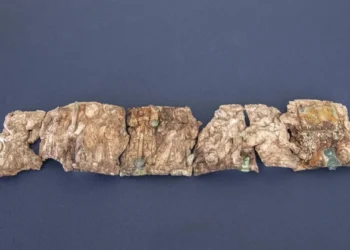 Arqueólogos acham peça de 1.500 anos representando Moisés