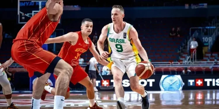 Nesta terça-feira (2), o Brasil venceu Montenegro por 81 a 72 pelo grupo B na estreia do Pré-Olímpico de basquet e em Riga, na Letônia.