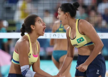 Duda e Ana Patrícia vencem australianas e vão à final